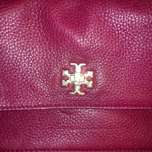 Tory Burch Handbags - Tory Burch Crossbody